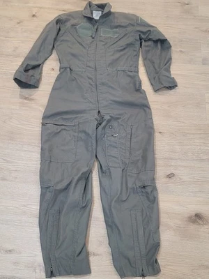 Macacão de voo vintage da Força Aérea dos EUA piloto resistente ao fogo 40R LEIA!! - Imagem 1 de 4