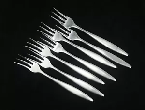 AMC Stainless Venice Japan Seafood Fork set of 7. 5.25" Long - Picture 1 of 1