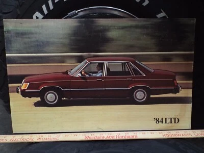 Letrero/póster promocional de sala de exposición del concesionario Ford LTD 1984 promoción del concesionario 3,8 5,0 L Foto 1 de 4