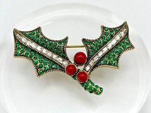 HEIDI DAUS "Holly Sprig" Crystal & Glass Bead Christmas/Winter Foliage Pin - NWT - Picture 1 of 11