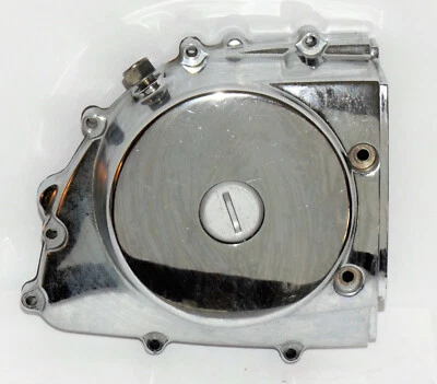 UM / Hyosung Cruise V2C-250T: cubierta magnética (11351HJ82020BF) {M1616} Foto 1 de 4