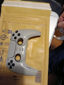 scuf reflex ps5 controller front panel + some extra parts - Picture 1 of 2