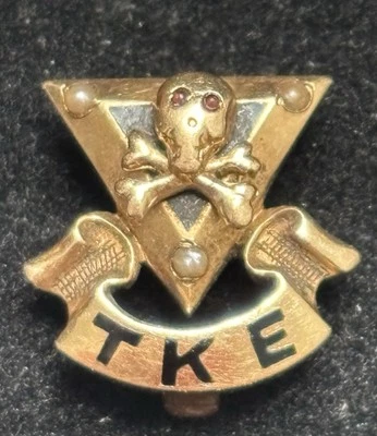 Rare 1916 Tau Kappa Epsilon Fraternity Pin - Founding Year Of Zeta Chapter - Image 1 of 3