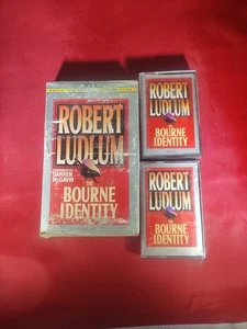 Robert Ludlum - Jason Bourne - The Bourne Identity - Audiobook 1987 - Foto 1 di 2