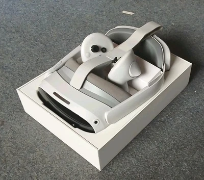 PICO 4 Ultra 256GB - VR and Mixed Reality Headset - Image 1 of 4