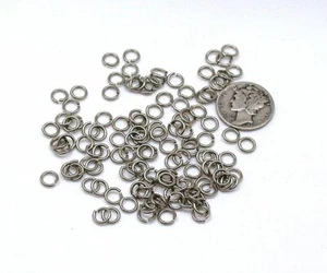 CENTO ANELLI DA SALTO TONDI COLORE ARGENTO 5,5mm CF150 - Foto 1 di 1