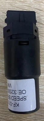 Nuevo sensor de velocidad de transmisión de plástico para vehículos Volkswagen Pointer 1998-2009 Foto 1 de 4