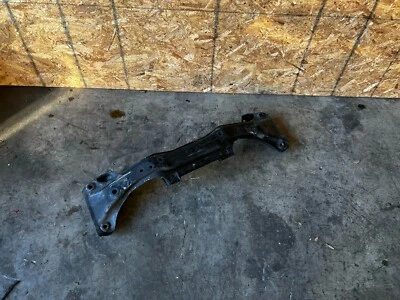 BMW 2000-2008 E46 330CI Z4 BASE MOTOR DELANTERO SUBCHASIS TRAVESAÑO OEM/B1 Foto 1 de 4