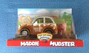 CHEVRON CARS MADDIE MUDSTER CAR WITH PIG 3 INCHES TALL 2004 - Picture 1 of 3
