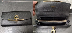 Ferragamo Portemonnaie mit Gancini-Element in schwarz mit goldenem Verschluss - Bild 1 von 6