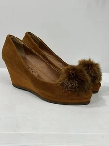 Staccato Tan Suede Leather Wedge Heel Shoes With Rabbit Fur Pom Poms Size 36 - Picture 1 of 13