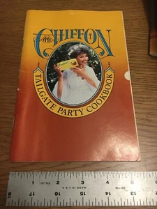 Vintage 1980 The Chiffon Tailgate Party Cookbook - Picture 1 of 9
