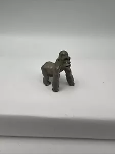 Spoontiques Pewter Gorilla 2004 Miniature Figurine Well Done M4059 - Picture 1 of 9