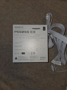 GIGABYTE P550SS ICE Netzteil - PCIe 5.0 80 PLUS Silber 120mm Lüfter ATX 3.0p... - Bild 1 von 2