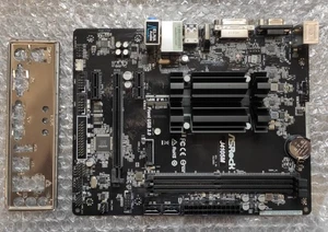 ASROCK J4105M Quad-Core DDR4 D-Sub DVI-D HDMI MicroATX - Foto 1 di 1