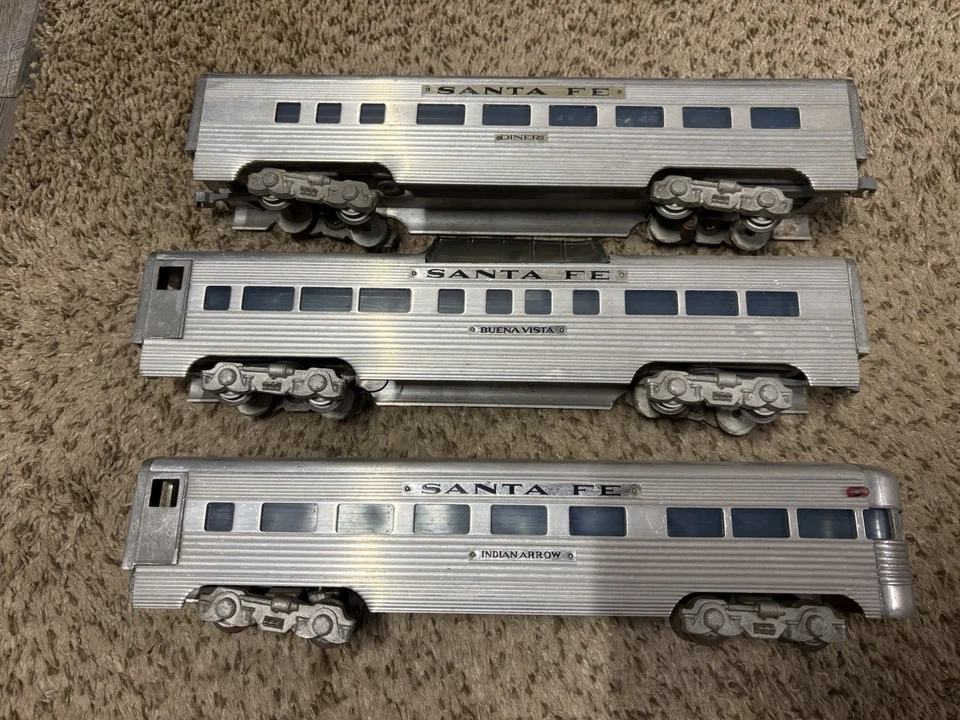AMT O Scale Passenger Cars - Image 1 of 4