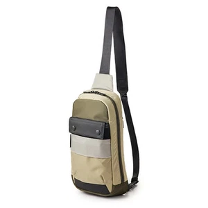 Bolso de hombro Masterpiece AGE beige para hombre - Imagen 1 de 15