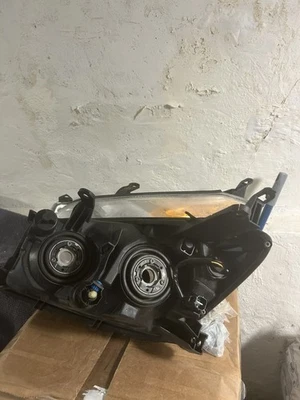 Par de faros izquierdo y derecho Dodge Caliber 2007 2008 2009 2010 2011 2012  Foto 1 de 3