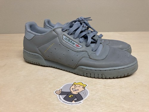 Taglia 10 Adidas Yeezy Powerphase Calabasas Grigio