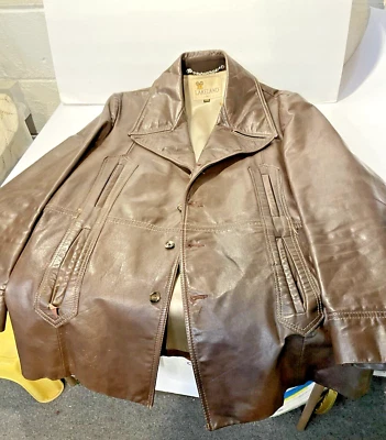 Abrigo Chaqueta Cuero MARRÓN Lakeland Años 70 Vintage Talla 46 LARGO 5 BOLSILLOS Foto 1 de 4