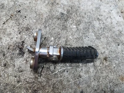 Reposapiés derecho Honda Shadow VLX 600 VT VT600 VLX 1992 1993 Foto 1 de 4