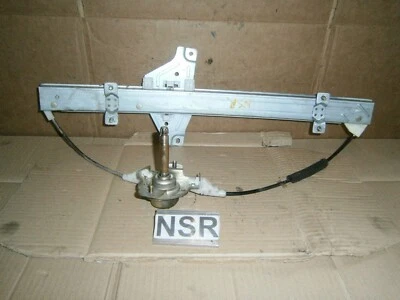 DAEWOO CHEVROLET LACETTI 2005-10 NEARSIDE PASSENGER REAR MANUAL WINDOW REGULATOR - Image 1 of 4