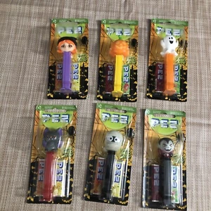 Pez Halloween dispenser + ricarica di caramelle - Foto 1 di 8