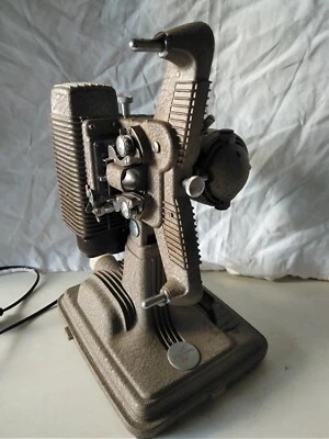 ANCIEN PROJECTEUR CINEMA  REVERE CAMERA COMPANY  MODELE 85 Foto 1 de 4