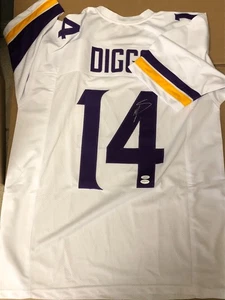 STEFON DIGGS NFL AUTOGRAPHED JERSEY SIZE XL WITH COA - Bild 1 von 11