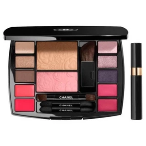 CHANEL Paleta de Maquillaje de Viaje Camelia Sombra de Ojos Rubor de Labios con Rímel Nuevo - Imagen 1 de 5