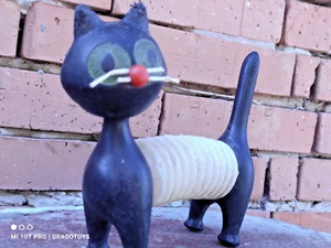 VINTAGE TOY CAT LIBUSE NIKLOVA SQUEAKY PLASTIC TOY SOVIET ERA CZECH MODERN ART - Picture 1 of 24