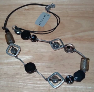 Hugo Boss Statement Mixed Media Metall Glasperlen an Kordel Neu mit Etikett - Bild 1 von 3