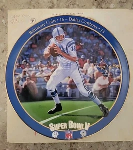 Johnny Unitas Super Bowl V Champion Colts 8" Bradford Exchange Porcelain Plate - Picture 1 of 3