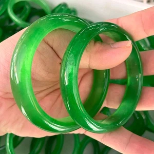 Genuine Natural Icy Green  Jadeite Jade Gemstone Bangle Bracelet 53-65mm - Picture 1 of 4