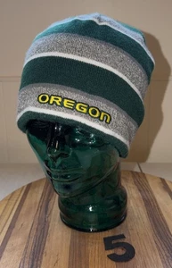 University Of Oregon Ducks rev knit beanie! embroidered letters & duck. vgc. #5 - Picture 1 of 5