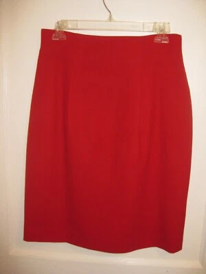 Falda de lana roja forrada talla 8 petite Lord & Taylor Foto 1 de 4