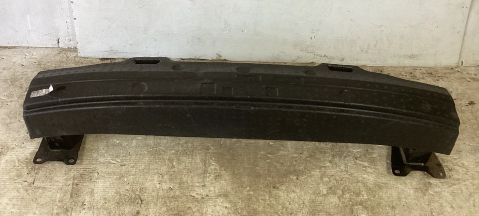 2015-2018 Volkswagen Jetta Rear Bumper Foam Energy Absorber 5C6807251D OEM Foto 1 de 4