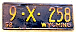 1952 WYOMING TRAILER LICENSE PLATE " 9 X 258 "  ORIGINAL CONDITION WYO. - Picture 1 of 1
