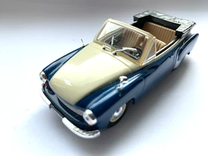 Sammler Modellauto DDR IFA Fahrzeug Oldtimer Wartburg 311 Maßstab 1:43 (E232) - Bild 1 von 8