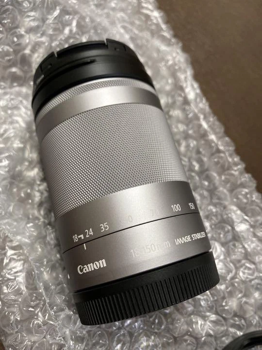 Lente zoom Canon EF-M 18-150 mm f/3,5-6,3 IS STM plateada serie EOS M 1376C001 Foto 1 de 1