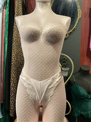 Bragas Victoria's Secret Vintage 7 segundos piel satinado líquido calzoncillo talla L rosa Foto 1 de 3