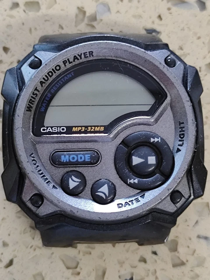 Vintage CASIO WMP-1 MP3 Mod. Mod 1288 Japón 2002 funcionando Foto 1 de 4