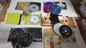 S01667 Kumi Koda (倖田 來未) [TRICK] [Kingdom]  [grow into one] [MOON] etc. 5-CD set - Imagen 1 de 7