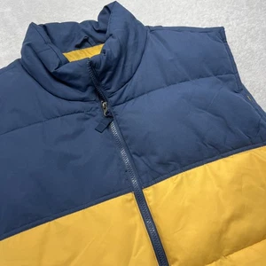 St. John’s Bay Puffer Vest 2 Snap Pockets 1 Pocket Men XXL Yellow Navy - Picture 1 of 16