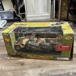 Ultimate Soldier 1:18 German Sd.Kfz.251/1 Stuka Zu Fuss Halftrack, No. 10108 - Picture 1 of 4