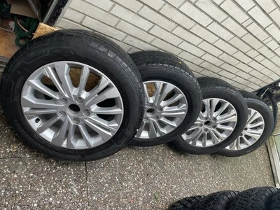 Sommerräder VW T6 Multivan 215/60R17C Bridgestone DOT 2022 ca. 5,5 mm Alufelgen - Bild 1 von 4