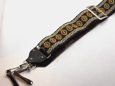 老式(黑色/黄色/红色)相机带 80 年代至 90 年代二手状况! — 第 1/4 张图片