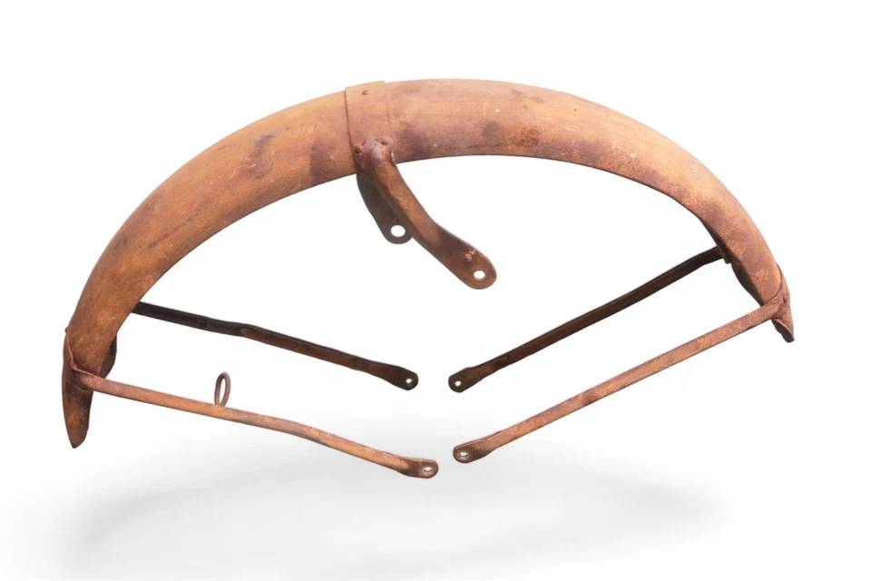 1964 Honda CB77 Superhawk Super Hawk 305 CB 77 *2323B Front Fender  - Image 1 of 4