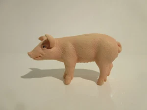 13289 Schleich Pig: Piglet, Standing Ref:1D1967 - Picture 1 of 7