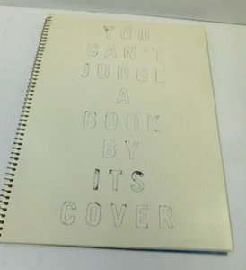 1993 MTV VIDEO AWARDS VMA PROGRAM BOOK "FREE YOUR MIND" YOU CAN'T JUDGE A BOOK - Picture 1 of 22